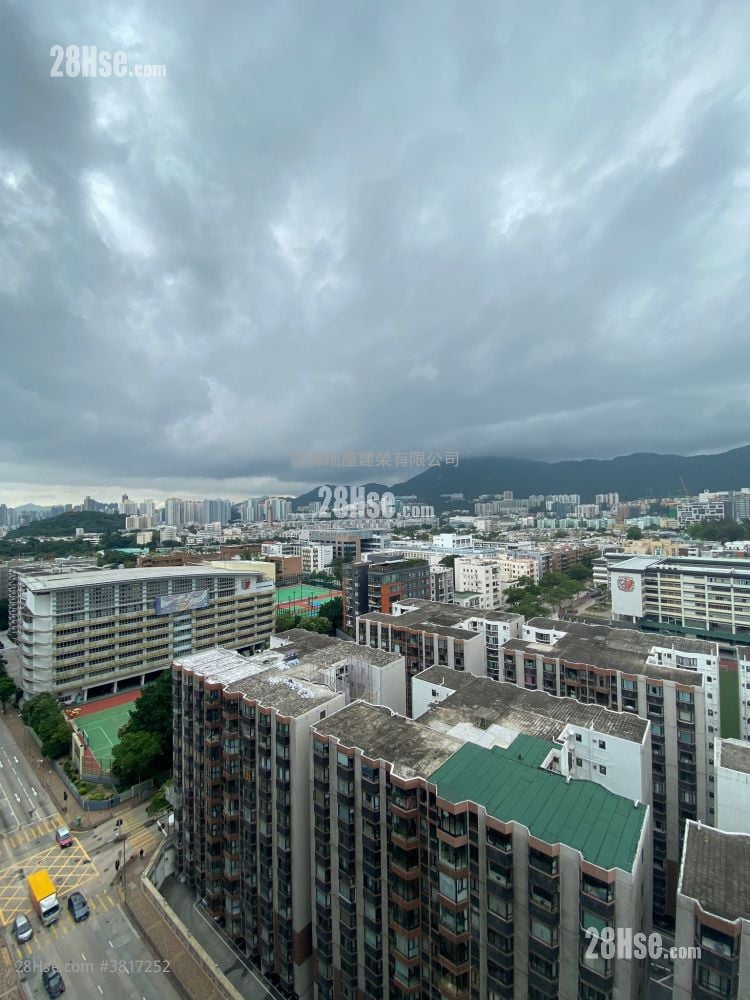 峰景 租盘 3 房 , 2 浴室 1,137 平方尺