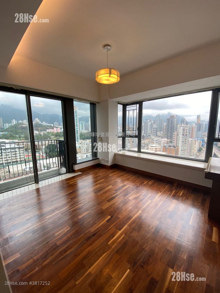 峰景 租盘 3 房 , 2 浴室 1,137 平方尺