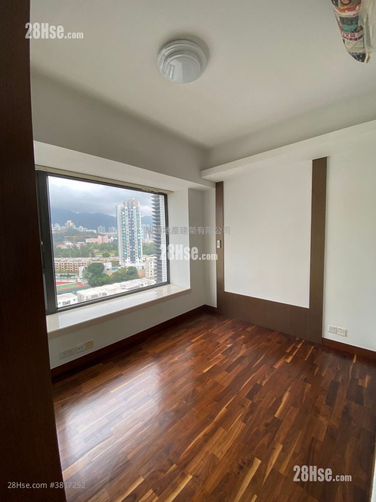 峰景 租盘 3 房 , 2 浴室 1,137 平方尺