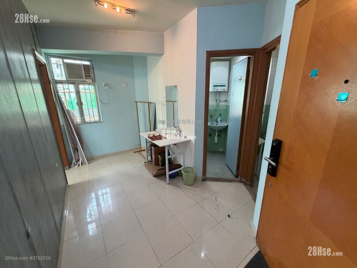 國雄樓 租盤 1 房 , 1 浴室 274 平方呎