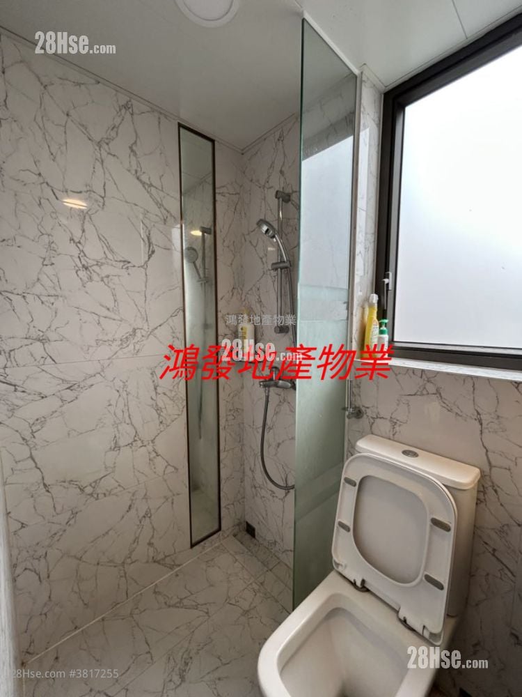 AVA228 租盘 1 房 , 1 浴室 249 平方尺