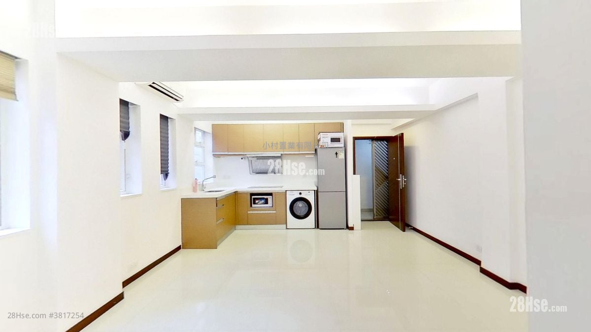 living room: Malahon Apartments Rental 1 Bedroom , 1 Bathroom 400 ft²