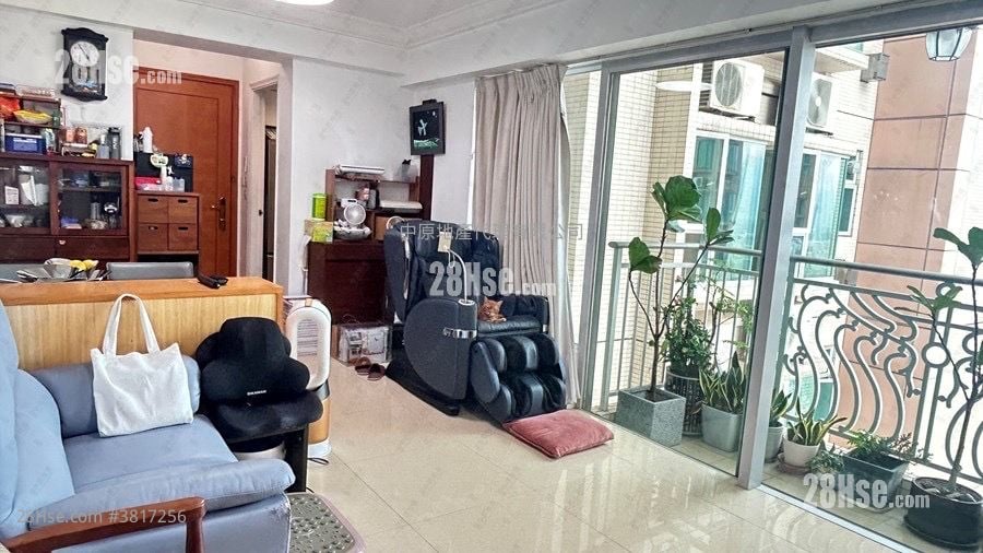 Vianni Cove Sell 2 Bedrooms 555 ft²