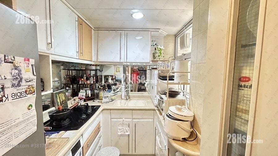 Vianni Cove Sell 2 Bedrooms 555 ft²