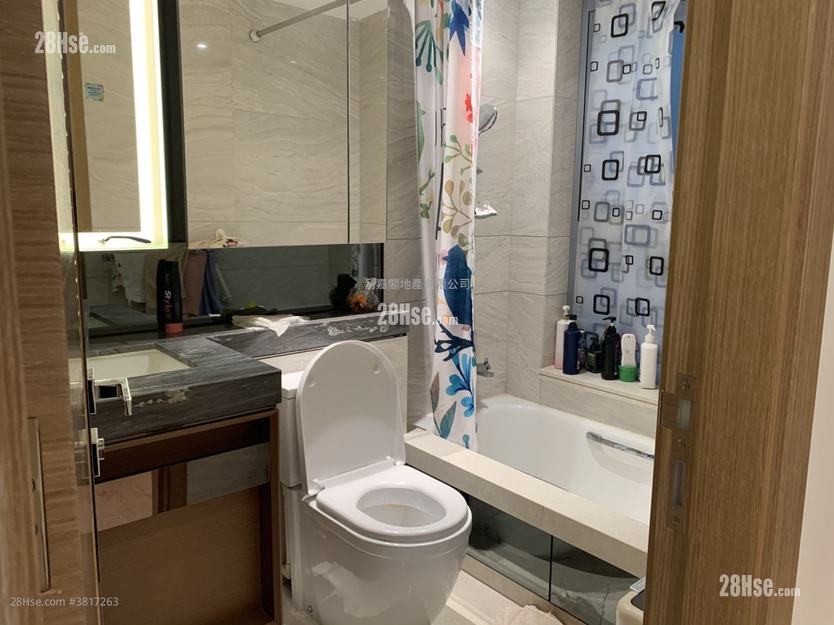 峻巒 售盤 3 房 , 1 浴室 643 平方呎