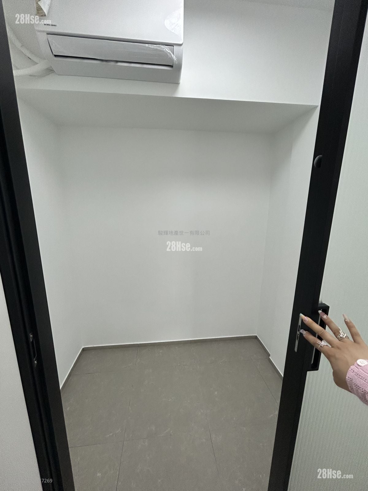 先施大廈 租盤 1 房 , 1 浴室 150 平方呎