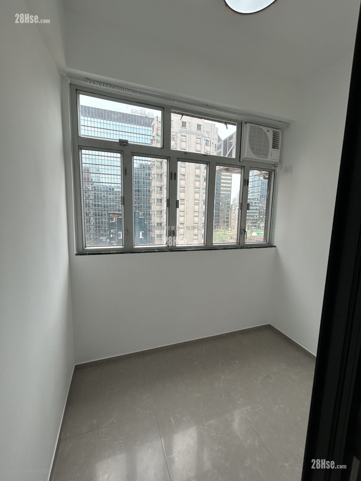 先施大廈 租盤 1 房 , 1 浴室 150 平方呎