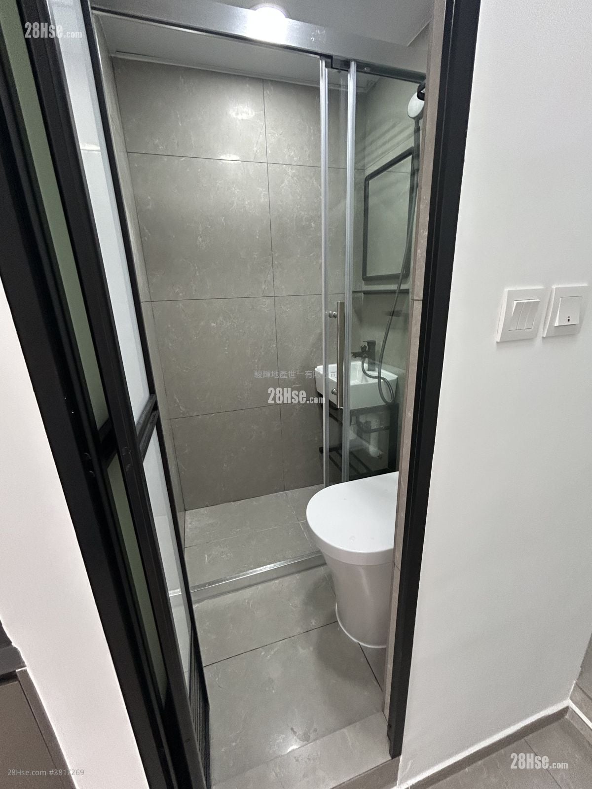 先施大廈 租盤 1 房 , 1 浴室 150 平方呎