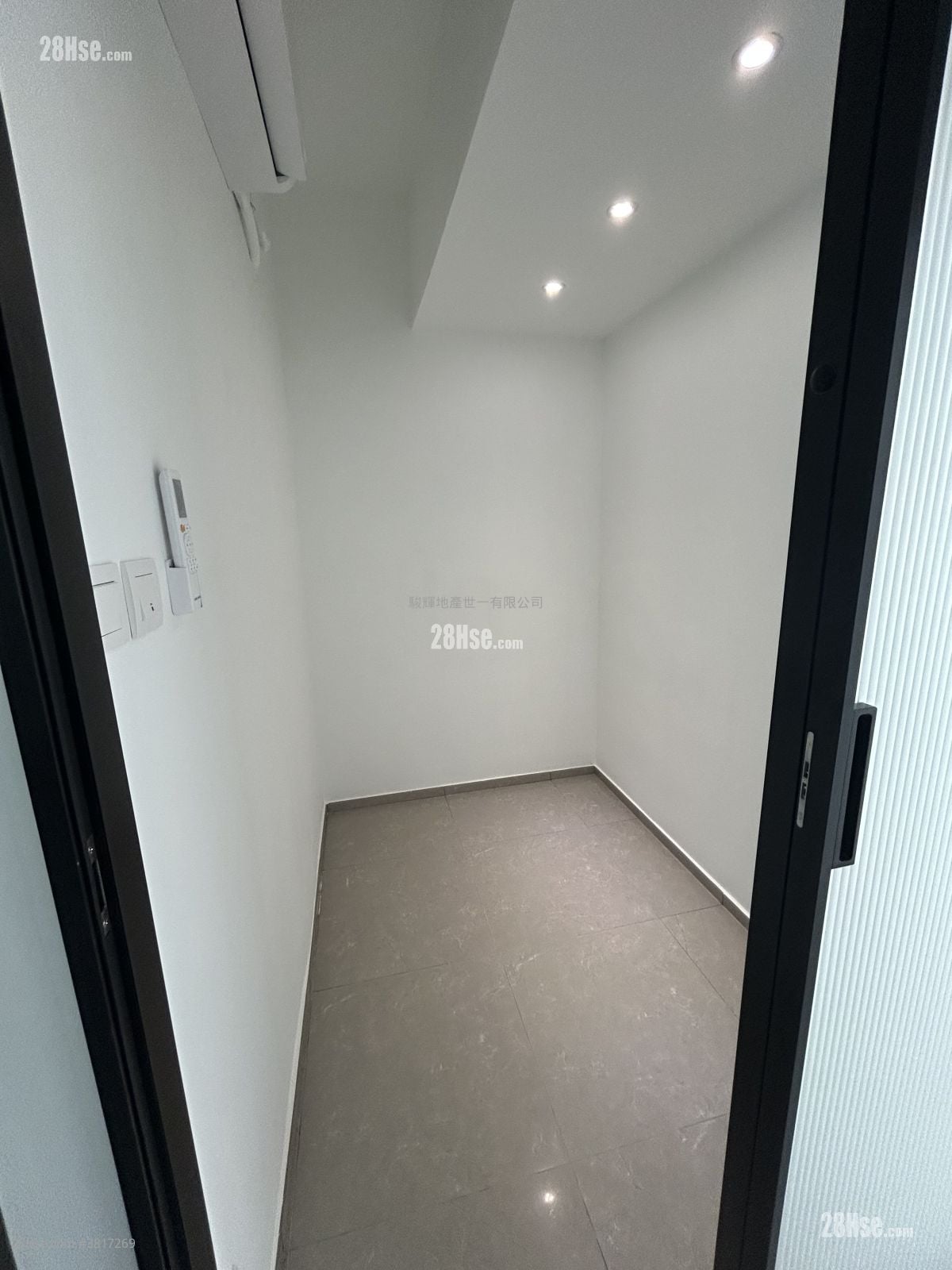 先施大廈 租盤 1 房 , 1 浴室 150 平方呎