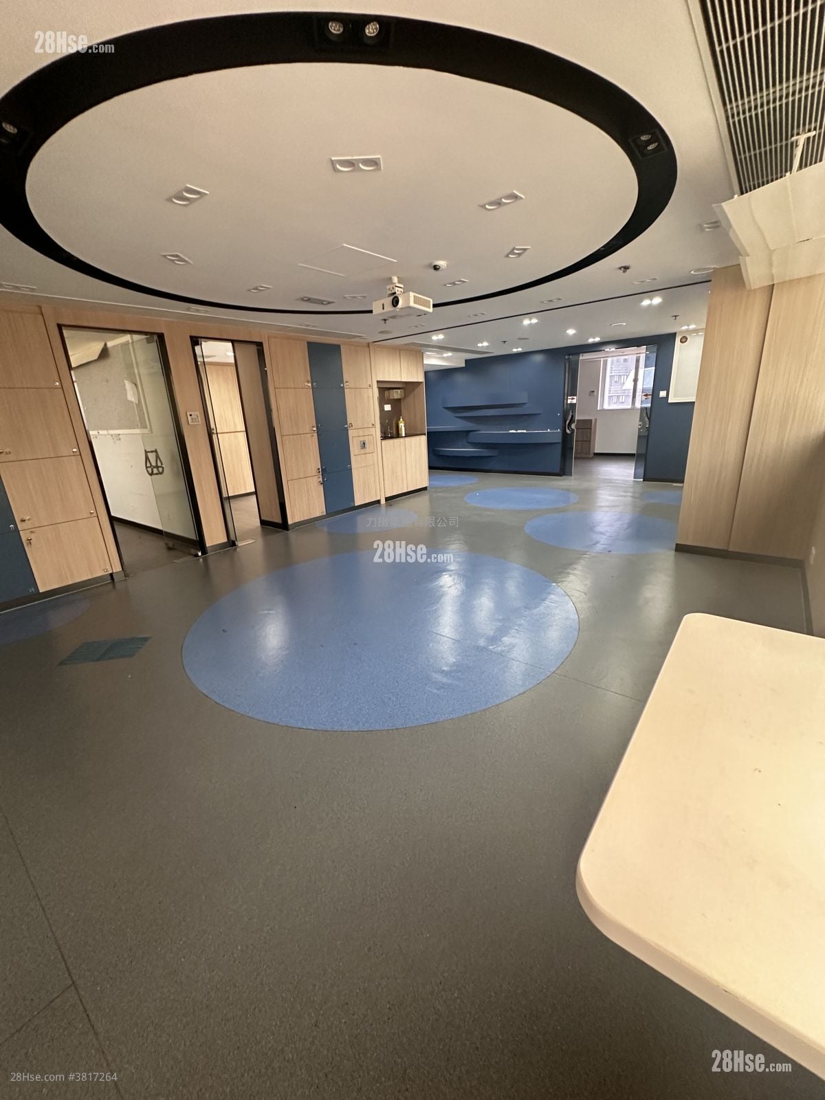 佐敦某商業大廈 租盤 3 房