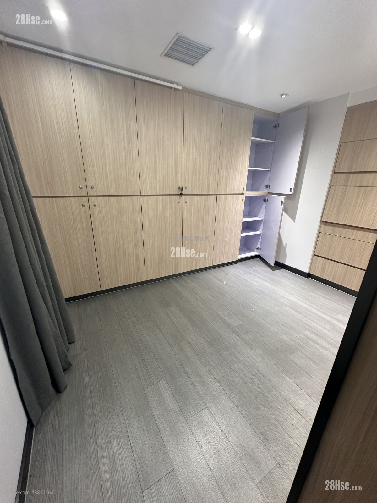 佐敦某商業大廈 租盤 3 房