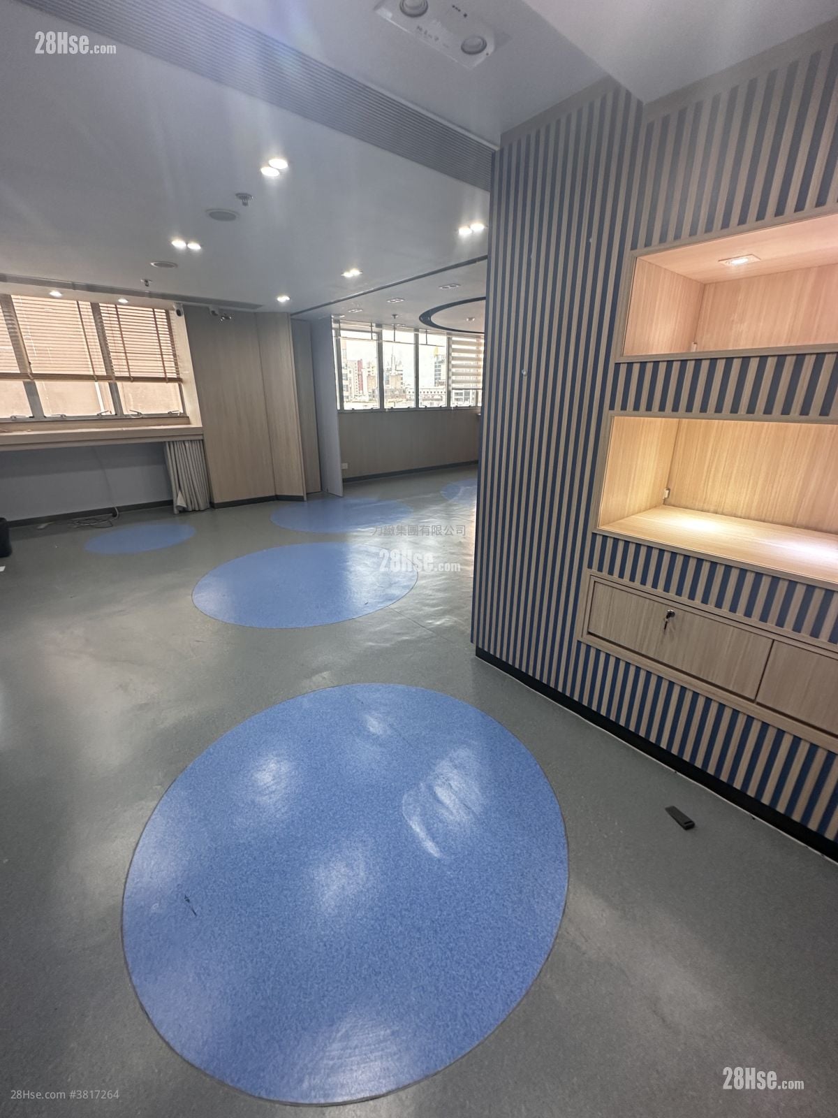 佐敦某商業大廈 租盤 3 房