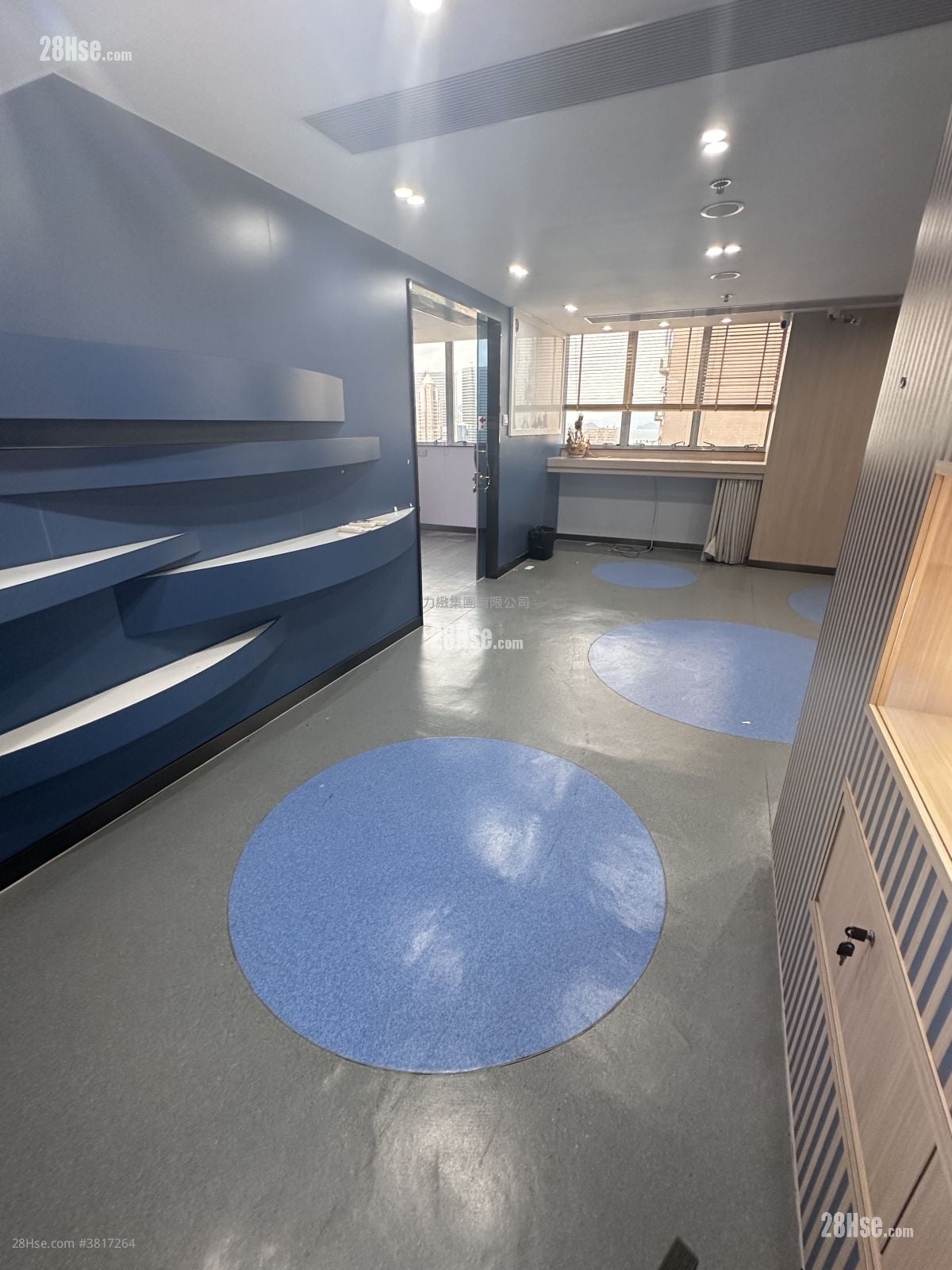 佐敦某商業大廈 租盤 3 房