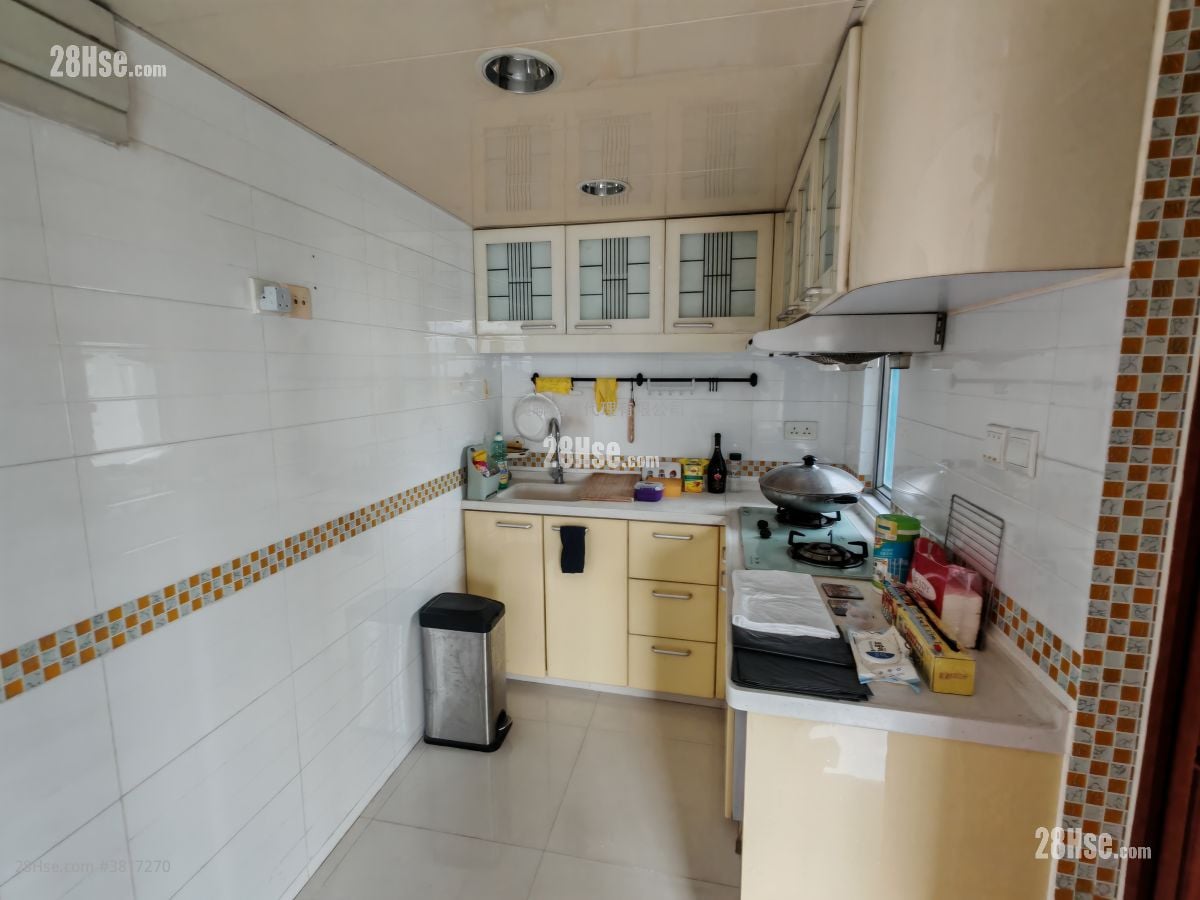 翠林花园 售盘 2 房 , 1 浴室 330 平方尺