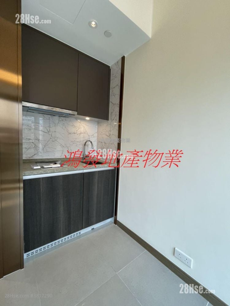 AVA228 租盘 开放式间隔 , 1 浴室 151 平方尺