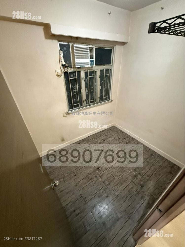 Bell House Rental 3 Bedrooms , 1 Bathroom 570 ft²