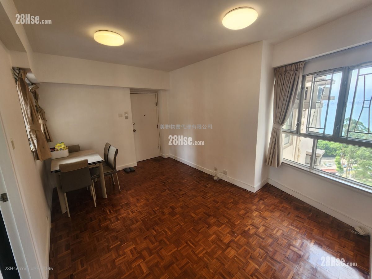 海怡花園 售盤 2 房 , 1 浴室 401 平方呎