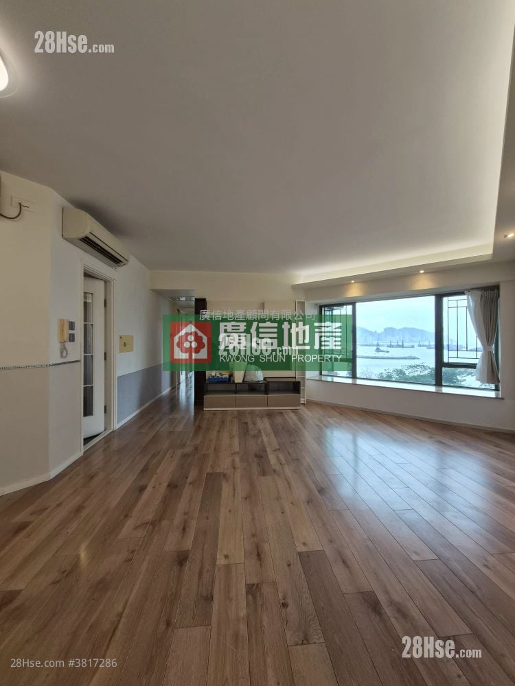 Island Harbourview Rental 3 Bedrooms , 2 Bathrooms 894 ft²