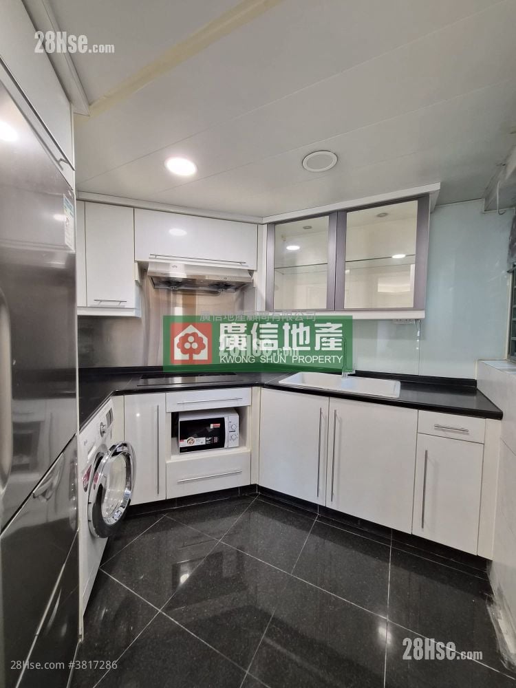 Island Harbourview Rental 3 Bedrooms , 2 Bathrooms 894 ft²