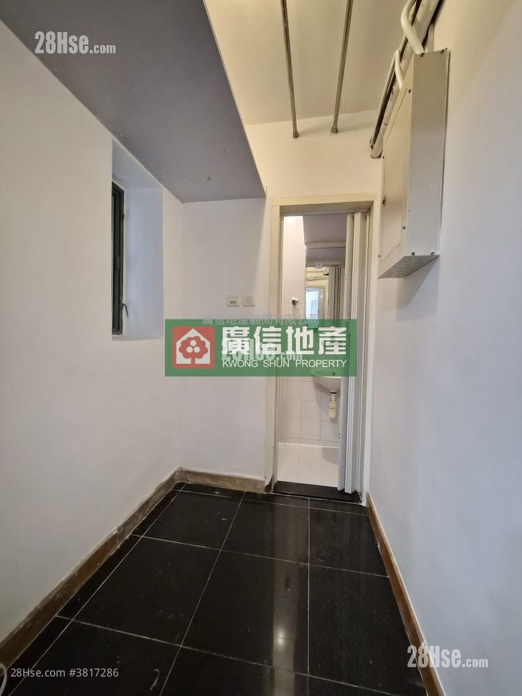 Island Harbourview Rental 3 Bedrooms , 2 Bathrooms 894 ft²