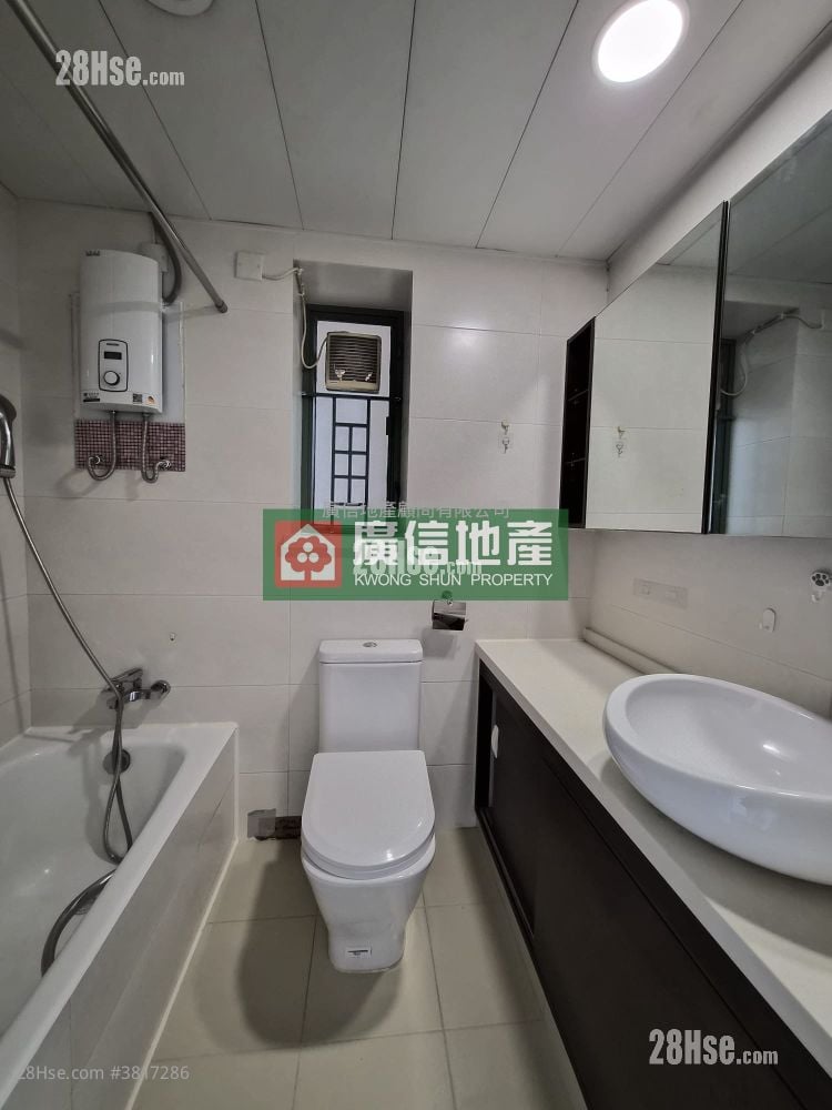 Island Harbourview Rental 3 Bedrooms , 2 Bathrooms 894 ft²