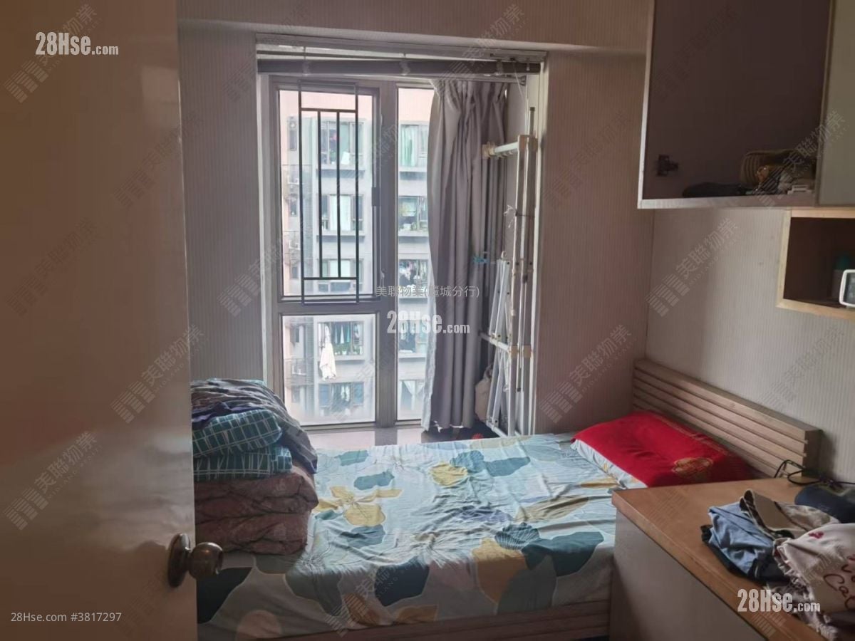 韵涛居 租盘 2 房 420 平方尺