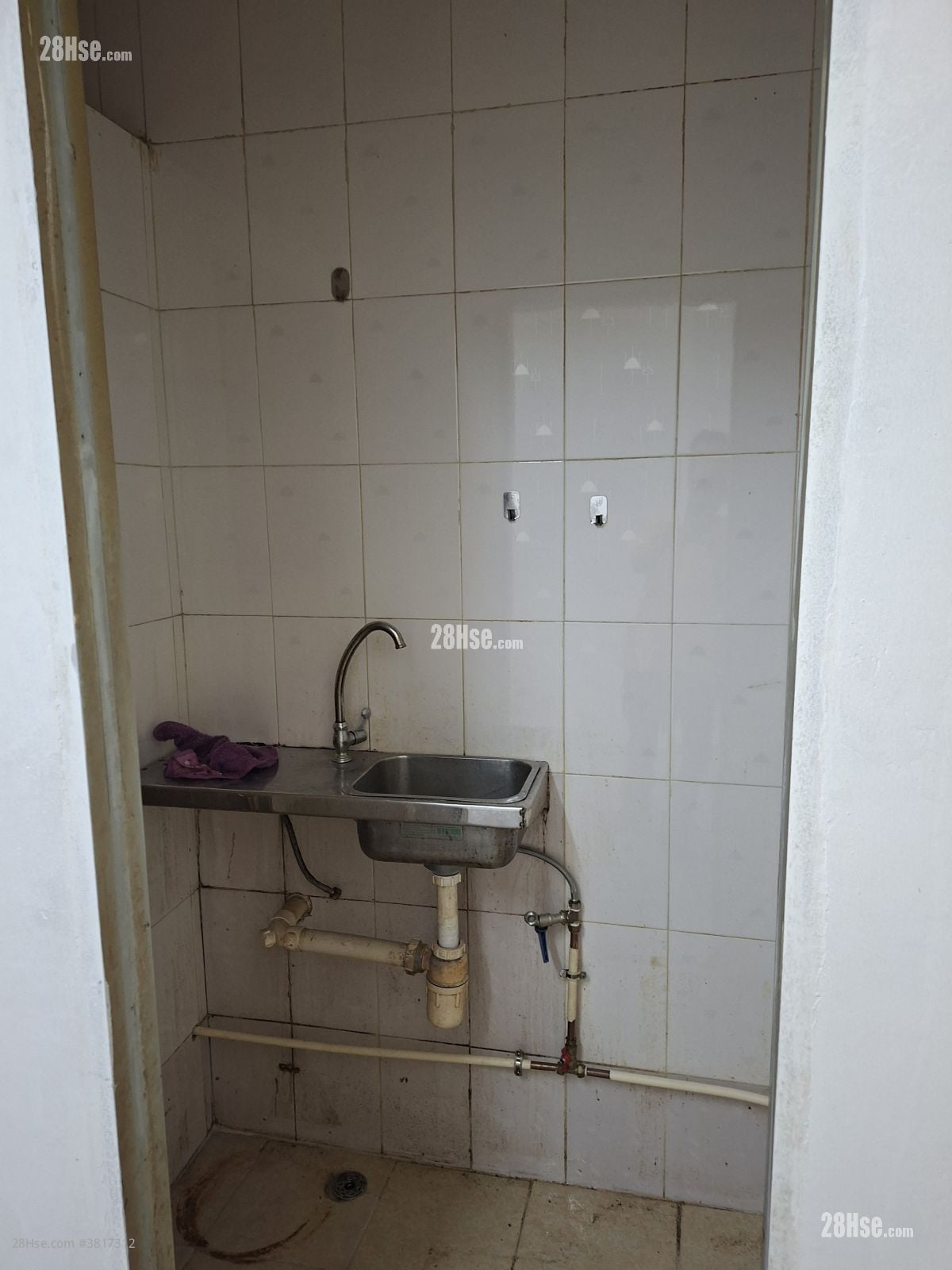 村屋 租盘 1 房 , 1 浴室 80 平方尺