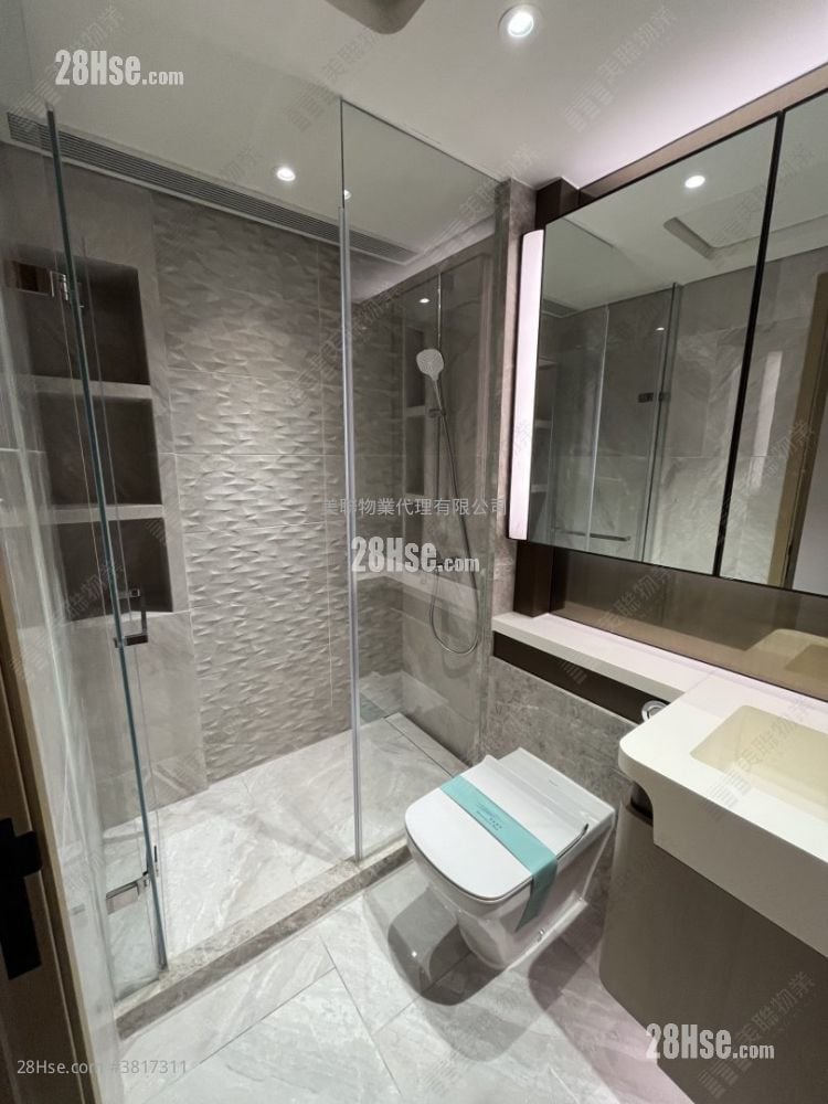 Montego Bay Sell 271 ft²