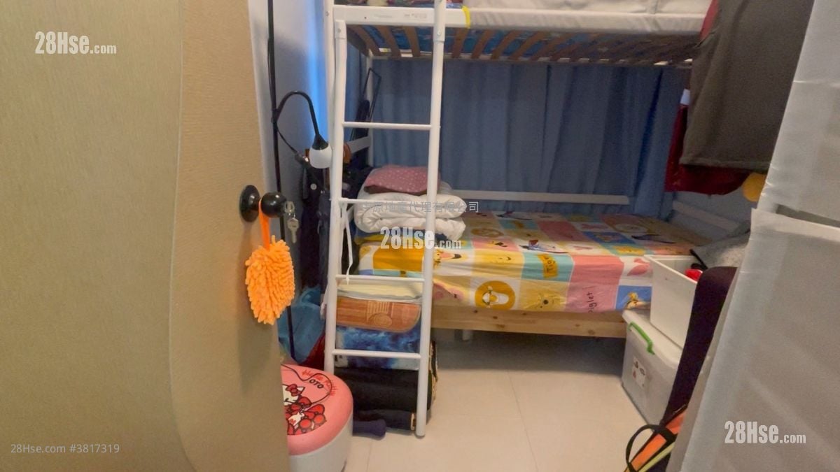 Cheong Yiu Building Sell 2 Bedrooms 381 ft²