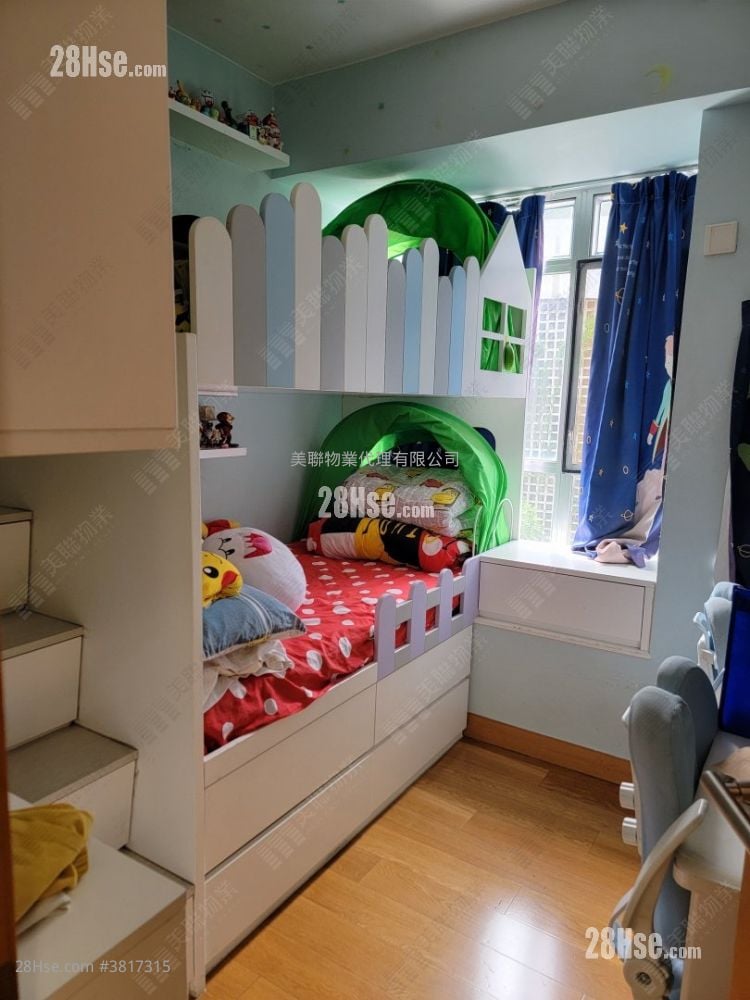 Sceneway Garden Sell 3 Bedrooms 720 ft²