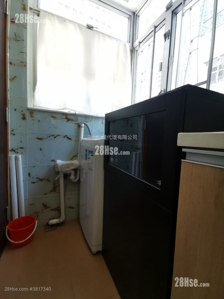 圣佛兰士大厦 售盘 开放式间隔 , 1 浴室 209 平方尺