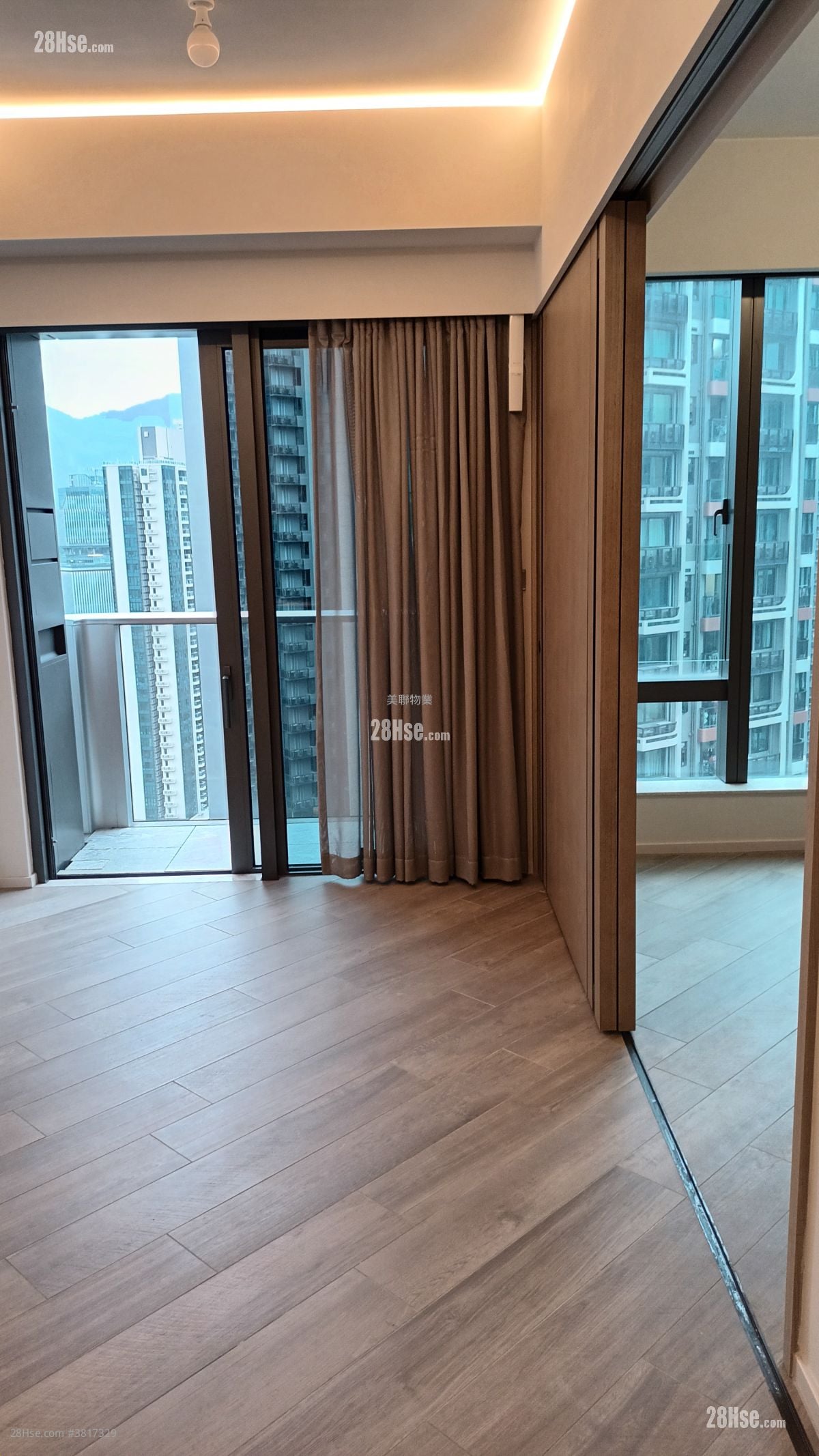 The Henley 租盤 1 房 , 1 浴室 381 平方呎