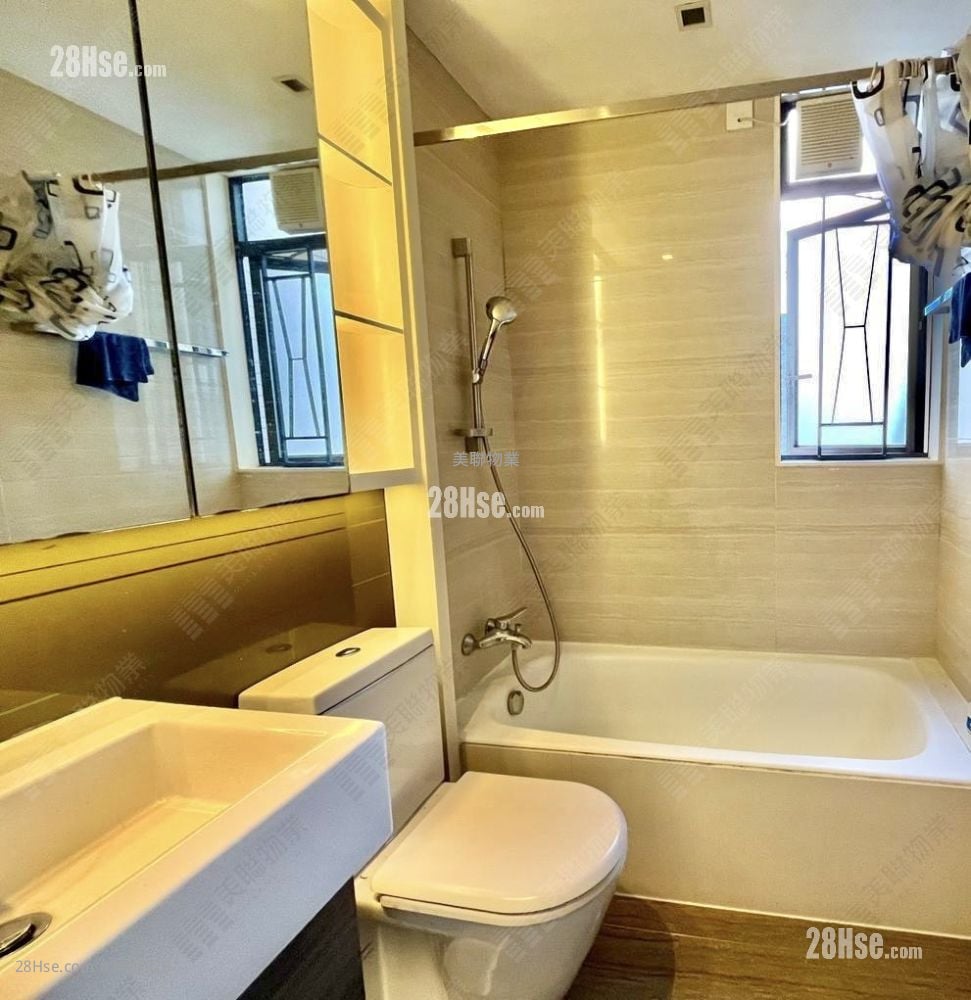 Green Code Sell 2 Bedrooms 477 ft²