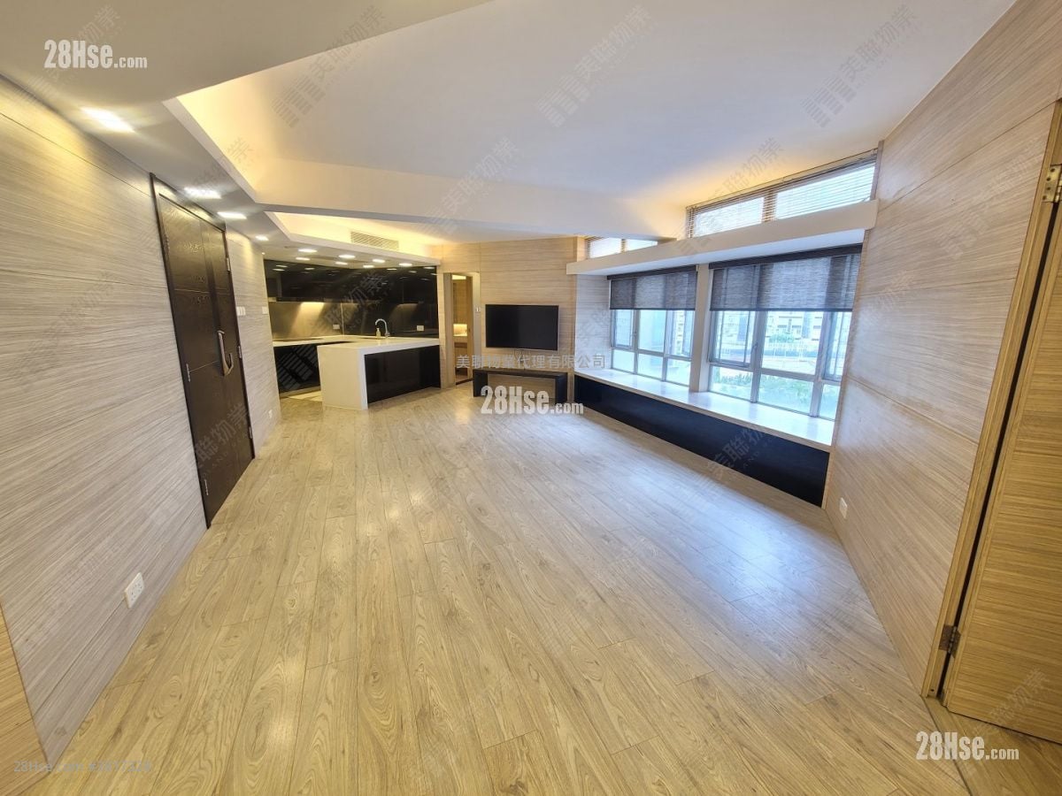 Laguna City Sell 5+ Bedrooms 687 ft²