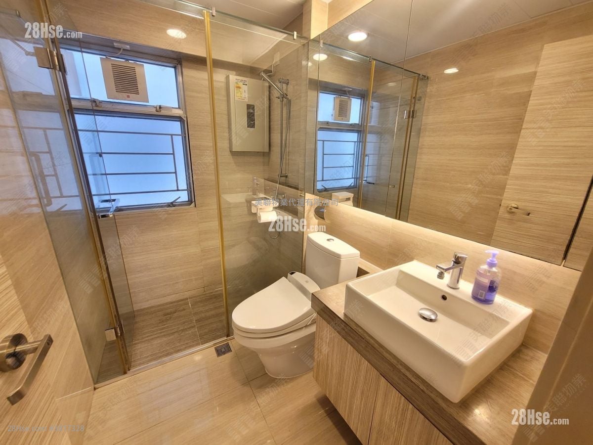 Laguna City Sell 5+ Bedrooms 687 ft²