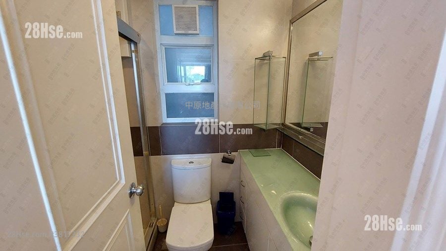 Ville De Jardin Sell 4 Bedrooms 1,742 ft²