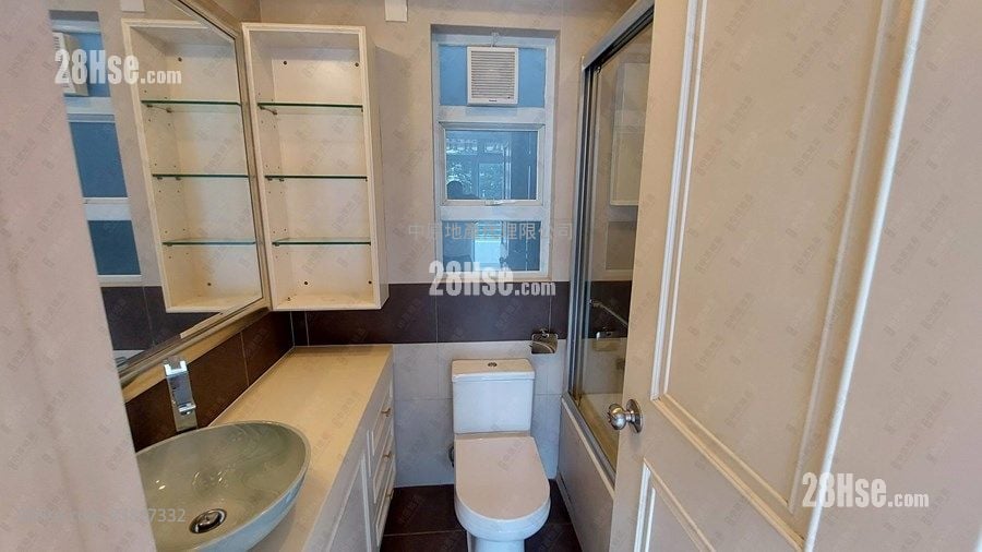 Ville De Jardin Sell 4 Bedrooms 1,742 ft²