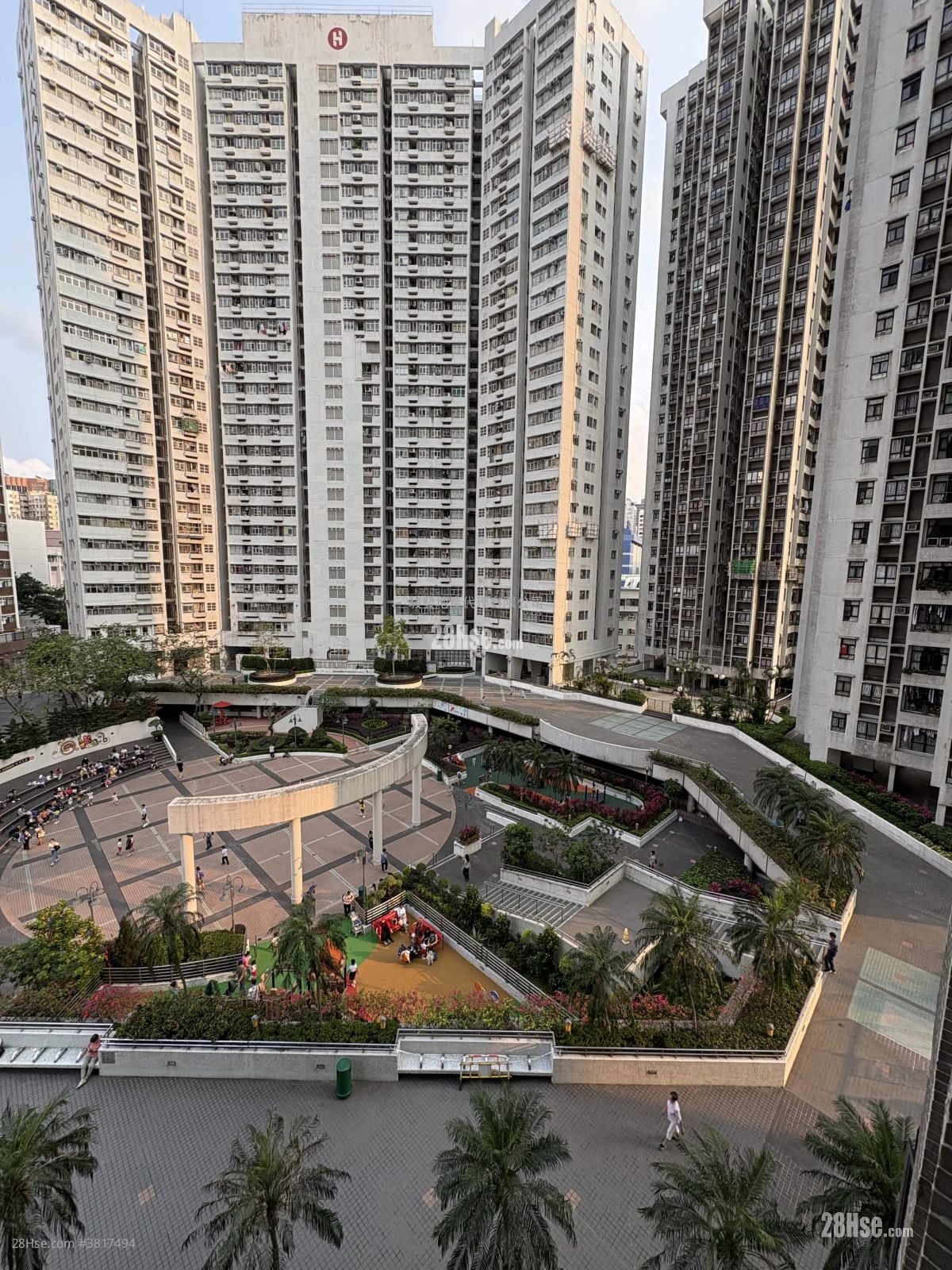 Prosperous Garden Sell 590 ft²