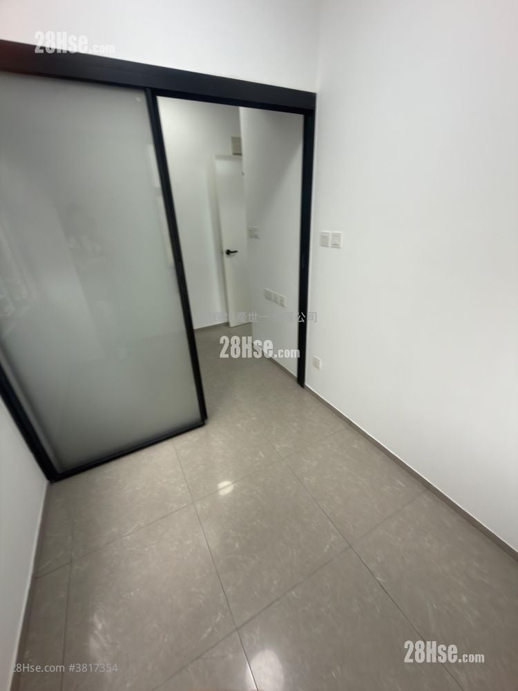 Pollock Building Rental 1 Bedroom , 1 Bathroom 150 ft²