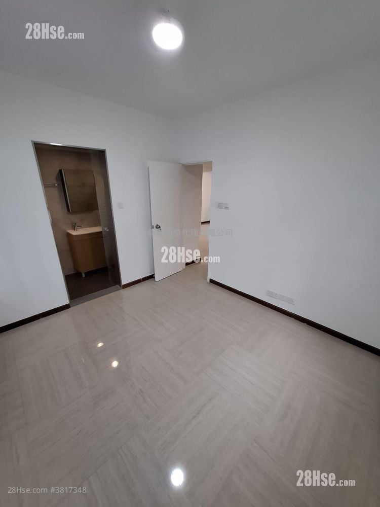 海華大廈 租盤 3 房 , 2 浴室 1,204 平方呎