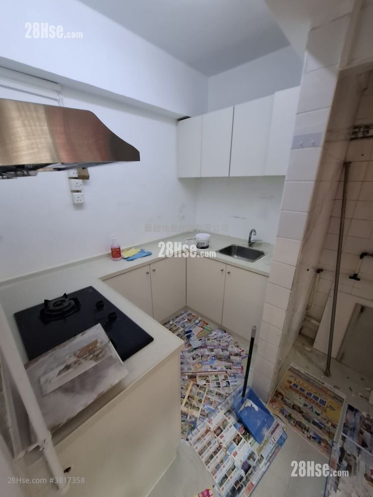 京士顿大厦 租盘 3 房 , 1 浴室 739 平方尺