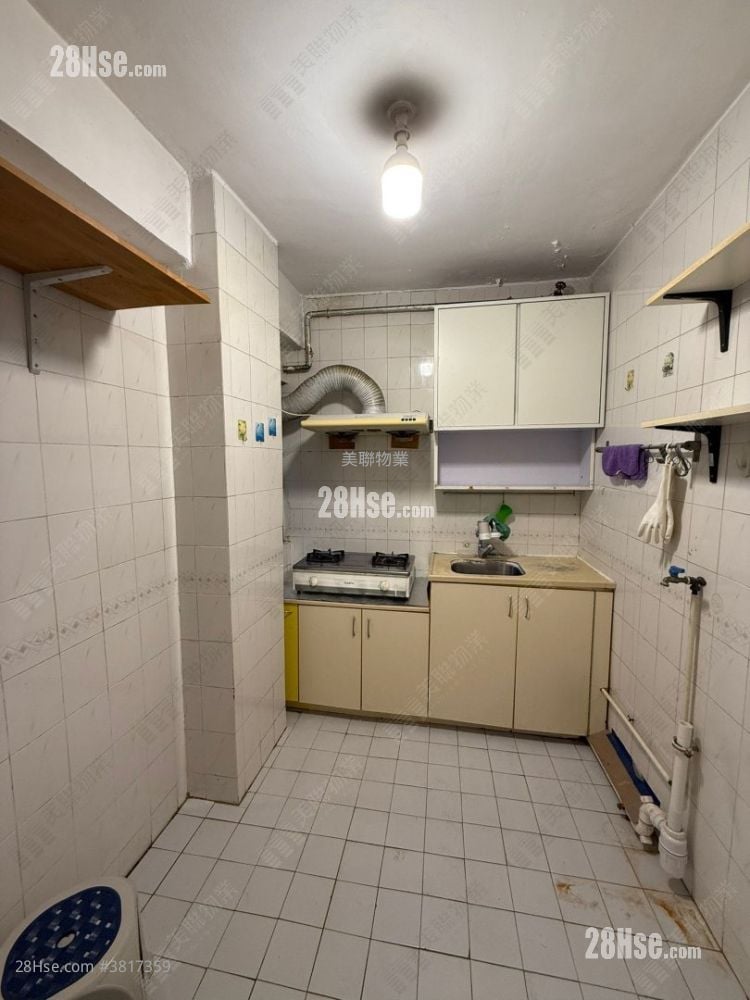 Alpine Garden Sell 3 Bedrooms 720 ft²