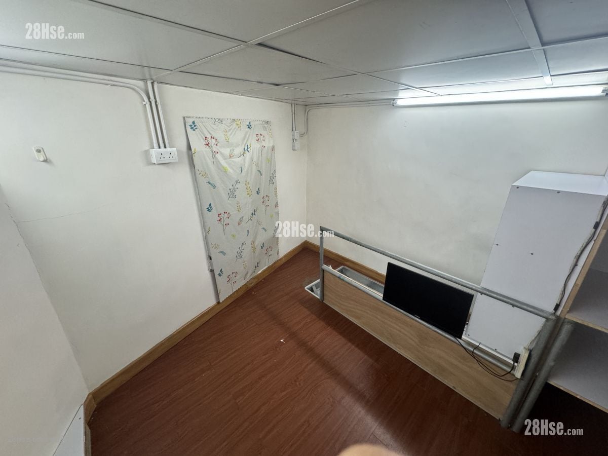 老围村 租盘 1 房 , 1 浴室 100 平方尺