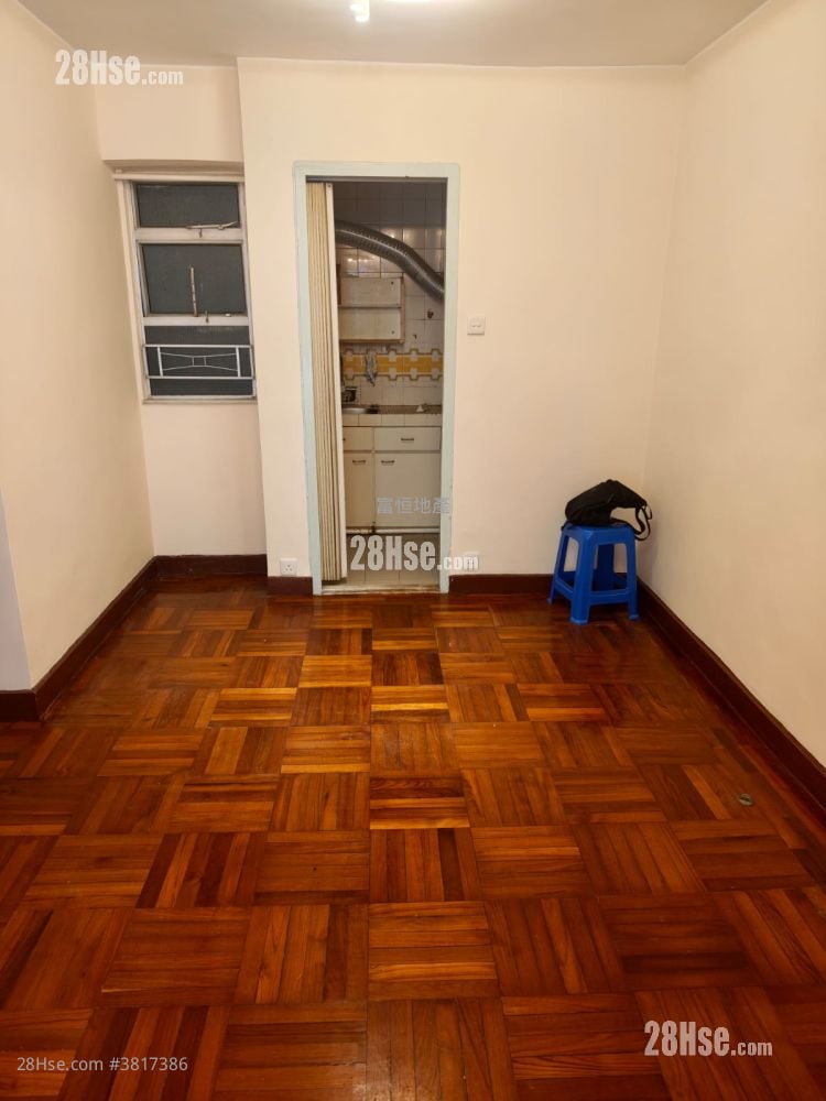 红磡湾中心 租盘 2 房 , 1 浴室 411 平方尺