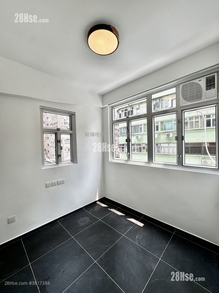 龍飛大廈 租盤 開放式間隔 , 1 浴室 160 平方呎