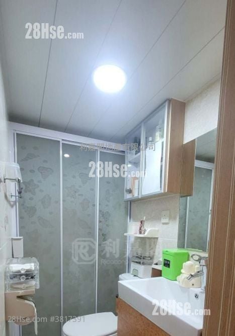 惠安苑 售盤 3 房 , 1 浴室 894 平方呎