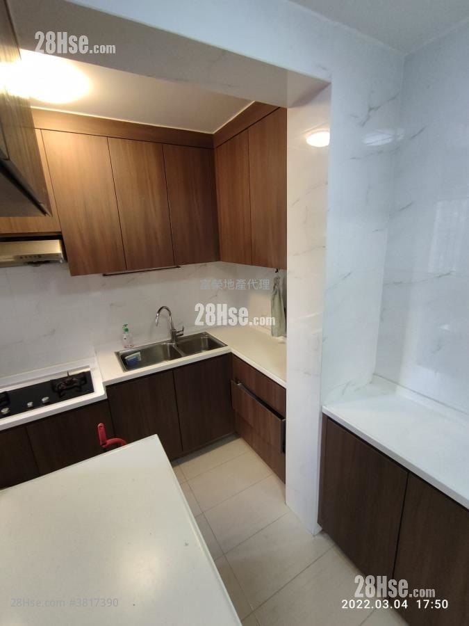 冠暉苑 售盤 2 房 , 1 浴室 533 平方呎