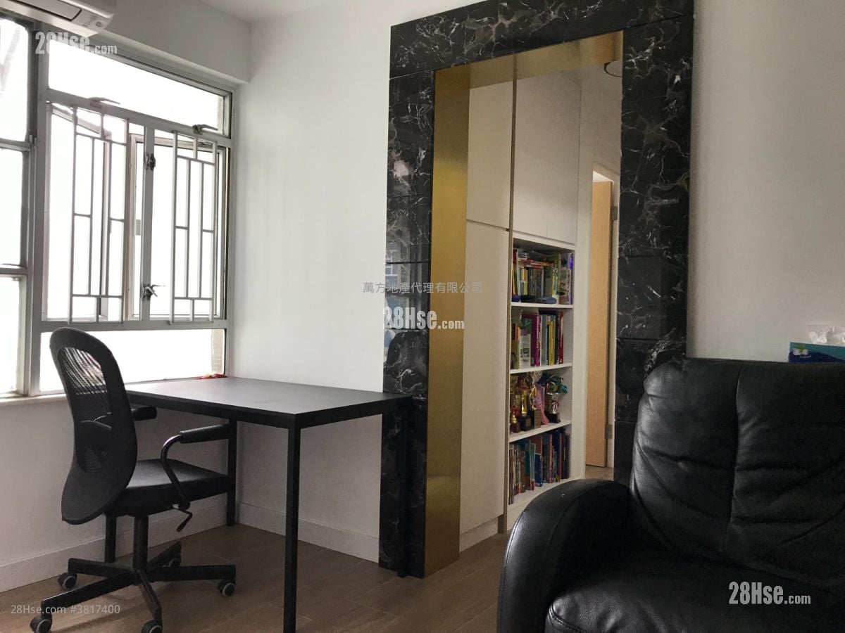 沙田第一城 售盘 3 房 , 1 浴室 451 平方尺