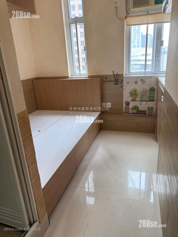 单幢楼房 租盘 1 浴室 120 平方尺