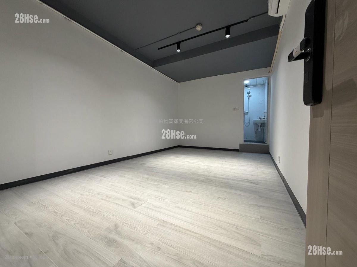 工商大廈 租盤 開放式間隔 , 1 廁所 200 平方呎